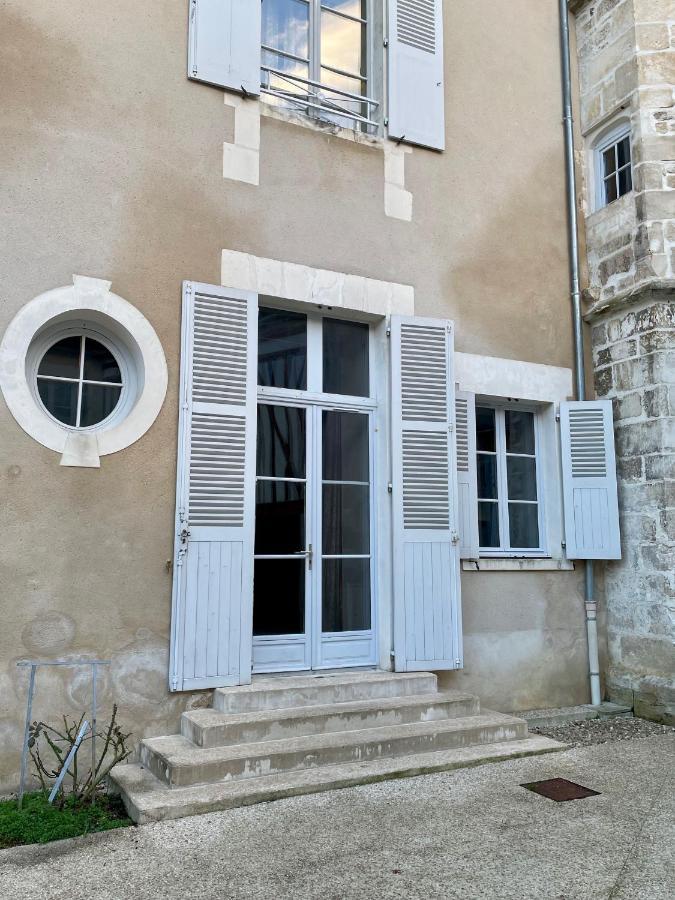Le Show Room Auxerre Exterior photo